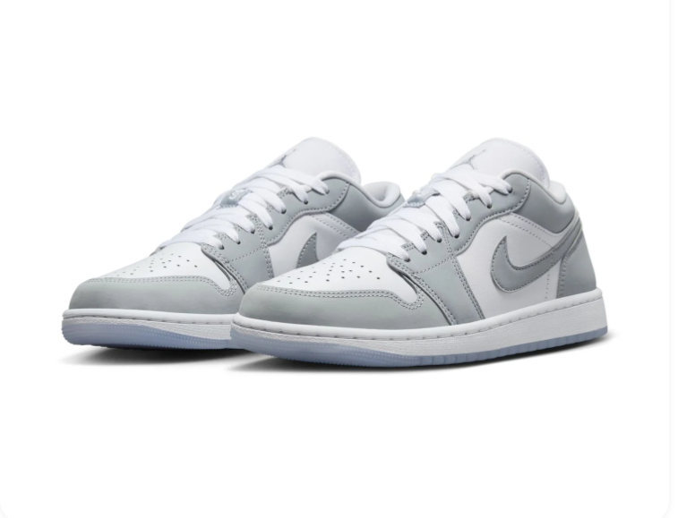 Air Jordan 1 Low Wolf Grey White Sneakers
