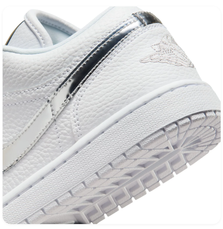 Air Jordan 1 Low Triple White Sneakers