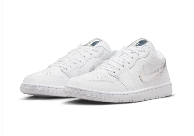 Air Jordan 1 Low Triple White Sneakers
