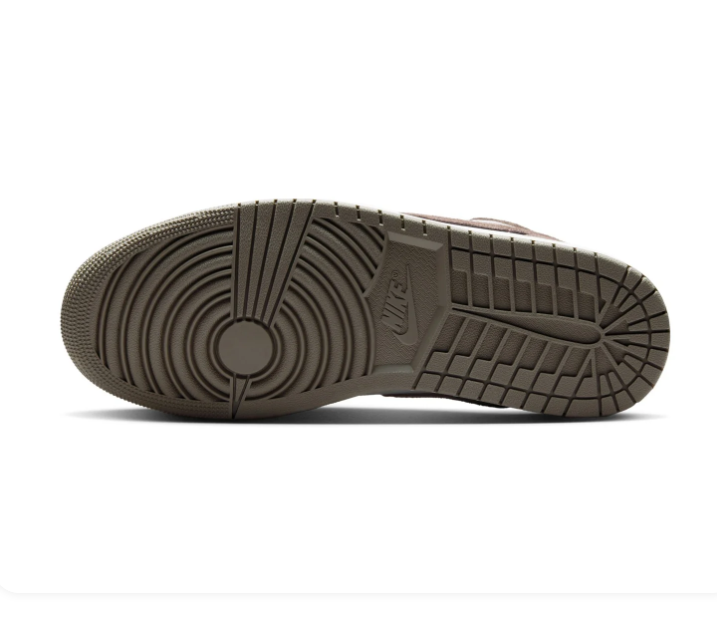 Air Jordan 1 Low SE Desert Mocha Brown White Sneakers